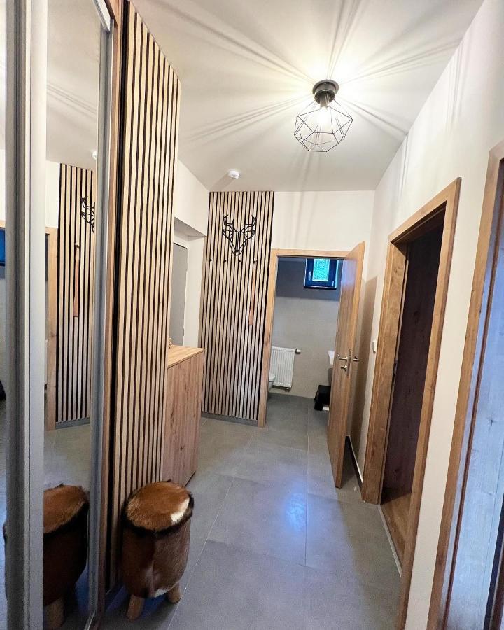 U Jelena Harrachov - Rodinny Apartman U Lesa S Garazi Exteriör bild